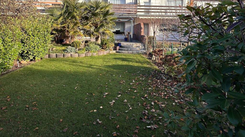 Haus zum Kauf 300.000 € 4,5 Zimmer 135 m² 235 m² Grundstück frei ab sofort Wesel 46483