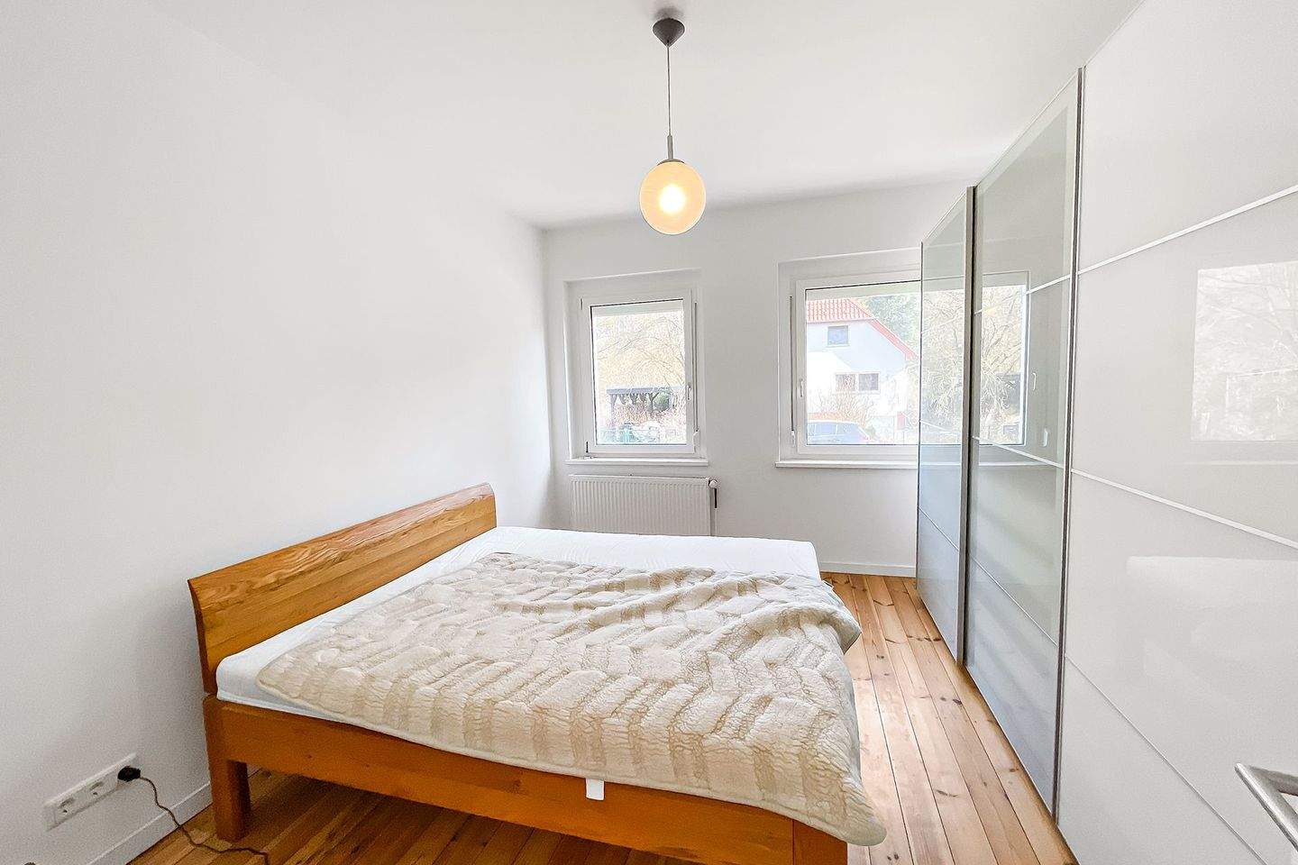 Immobilie in Fredersdorf-Vogelsdorf - Großzügiges Mehrgenerationshaus mit viel Platz und liebevoller Modernisierung - Bild 4