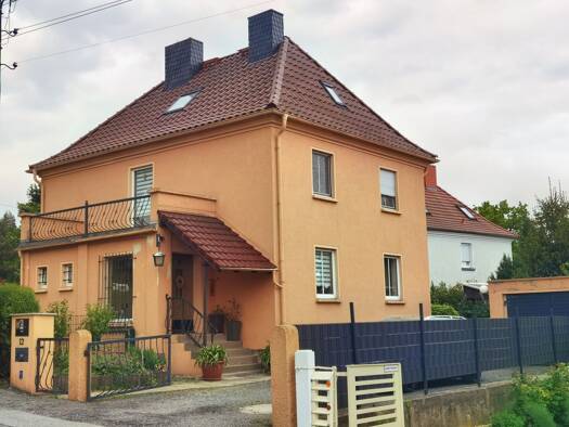 Haus zum Kauf 199.000 € 6 Zimmer 130 m² 640 m² Grundstück Marschnerstraße 12 Löbau 02708