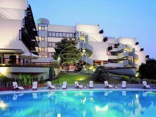 Gastronomie/Hotel zum Kauf Roma