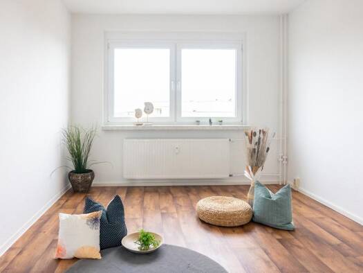 Wohnung zur Miete 550 € 4 Zimmer 102,5 m² 6. Geschoss frei ab 01.10.2026 Am Harthwald 24 Markersdorf Chemnitz 09123