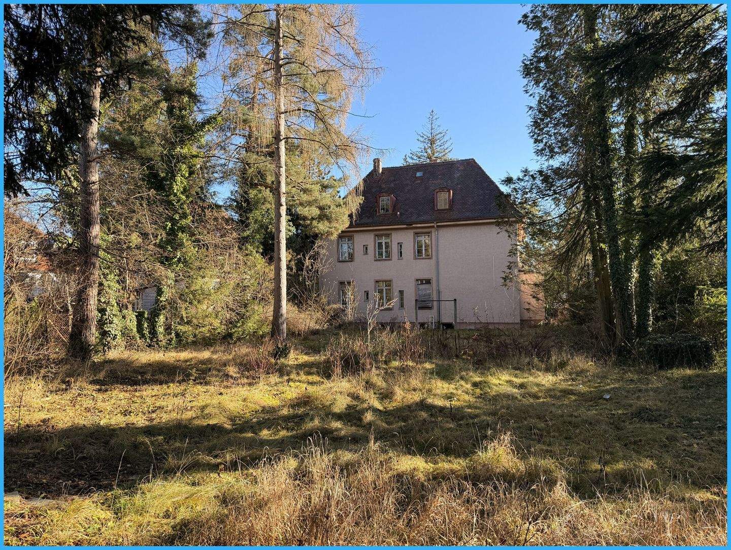 Villa zum Kauf - Ansicht 3