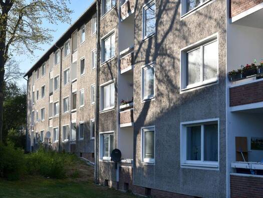 Wohnung zur Miete 498 € 3 Zimmer 66 m² 1. Geschoss frei ab sofort Schlesierweg 46 Laagberg Wolfsburg 38440