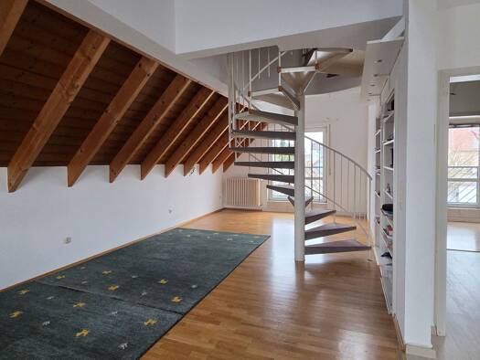 Maisonette zur Miete 1.100 € 3,5 Zimmer 104 m² Geschoss 2/3 frei ab sofort Uhlandstraße 19 Pfungstadt 64319