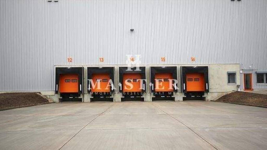 Lagerhalle zur Miete provisionsfrei 15.000 m² Lagerfläche teilbar ab 5.000 m² Strom Bremen 28197