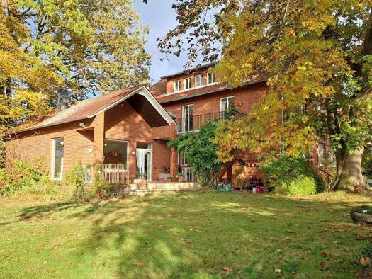 Einfamilienhaus zum Kauf 298.000 € 9 Zimmer 250 m² 3.230 m² Grundstück Petershagen 32469