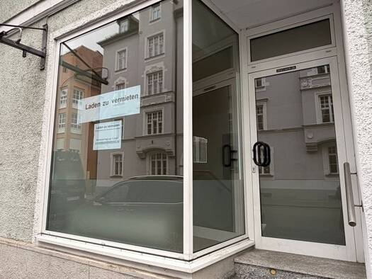 Ladenfläche zur Miete provisionsfrei 880 € 2 Zimmer 50,6 m² Verkaufsfläche Seligenthaler Straße 33 Nikola Landshut 84034