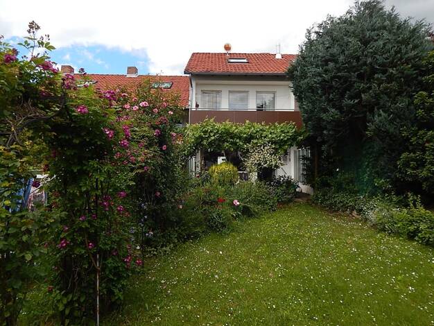 Reihenmittelhaus zum Kauf 274.000 € 4 Zimmer 96 m² 165 m² Grundstück frei ab sofort Christianshöhe 13 Göttingen Göttingen 37085