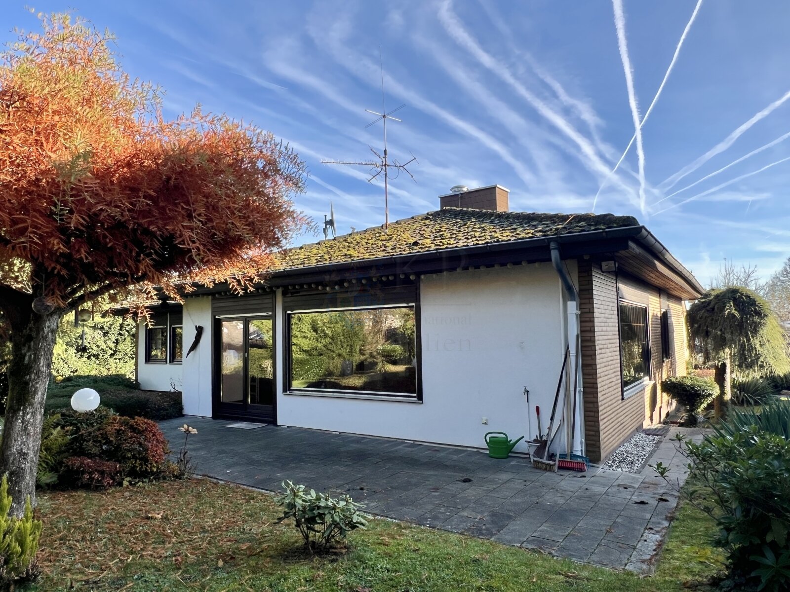 Haus zum Kauf 897.000 € 6 Zimmer 161 m²<br/>Wohnfläche 1.098 m²<br/>Grundstück Altenhain Bad Soden 65812