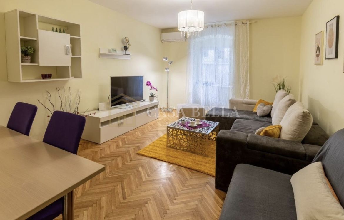 Wohnung zum Kauf 200.000 € 3 Zimmer 68 m²<br/>Wohnfläche Center