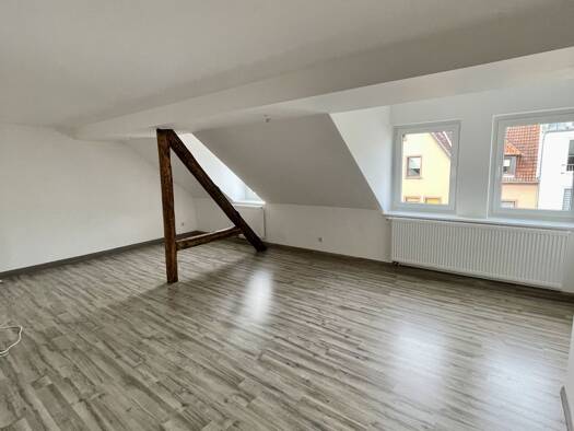 Wohnung zur Miete 440 € 3 Zimmer 71,5 m² Geschoss 2/3 frei ab sofort Gartenstraße 8 Naumburg Naumburg (Saale) 06618