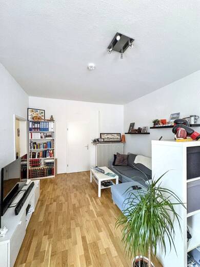 Wohnung zur Miete 825 € 2 Zimmer 75 m² 1. Geschoss frei ab 01.09.2025 Stephansplatz 13 Südstadt Hannover 30171