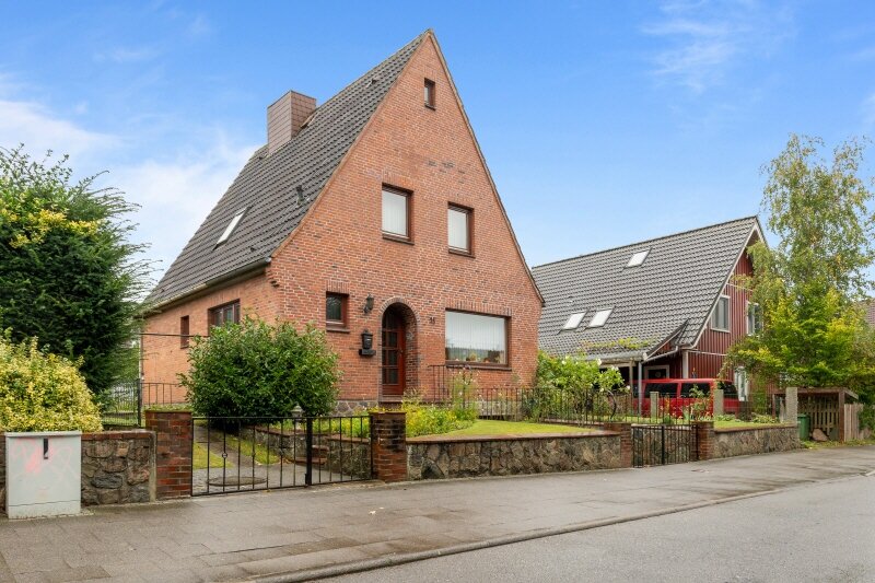 Einfamilienhaus zum Kauf 279.000 € 4 Zimmer 91 m²<br/>Wohnfläche 447 m²<br/>Grundstück Preetz 24211