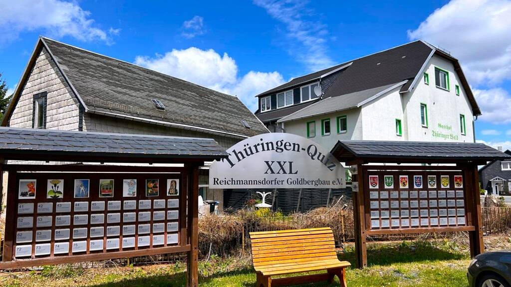 Hotel zum Kauf 200.000 € 10 Zimmer 402 m² Gastrofläche 1.835 m² Grundstück Saalfeld Saalfeld/Saale 07318
