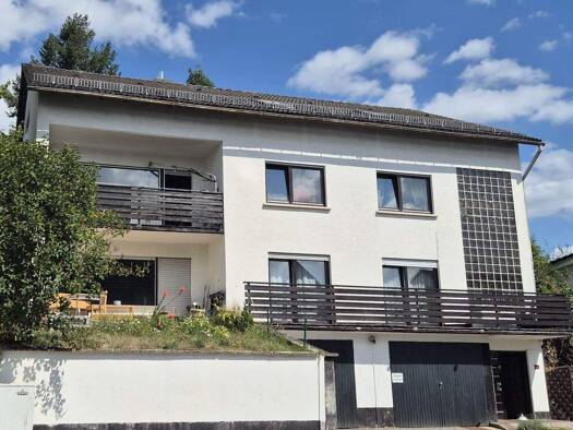 Einfamilienhaus zum Kauf als Kapitalanlage geeignet 99.000 € 11 Zimmer 333 m² 807 m² Grundstück Wirbelau Runkel 65594