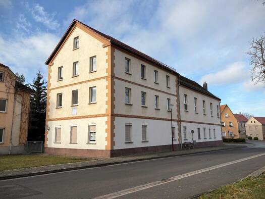 Büro zum Kauf provisionsfrei 199.000 € Hohenmölsener Str. 21 Göthewitz Lützen 06679