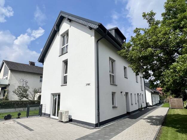 Doppelhaushälfte zur Miete 2.030 € 5,5 Zimmer 140 m² 170 m² Grundstück frei ab 15.11.2026 Kernstadt Paderborn 33102