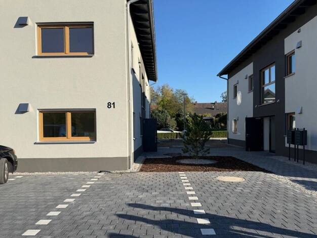 Wohnung zur Miete - Erstbezug 980 € 3 Zimmer 85,4 m² Leonberg Maxhütte-Haidhof 93142