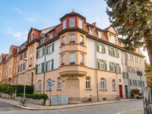 Wohnung zur Miete 950 € 3 Zimmer 95 m² 2. Geschoss frei ab 01.09.2026 Westvorstadt Weimar 99423