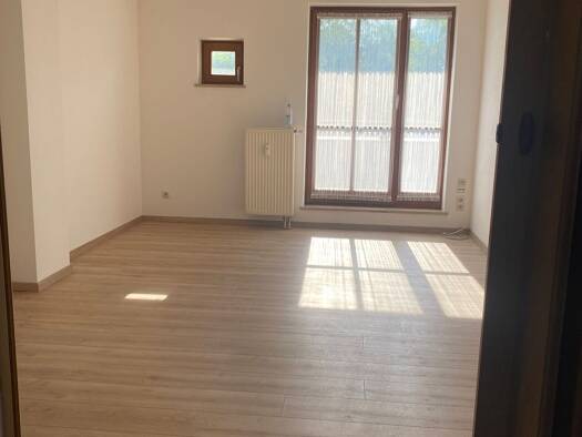 Wohnung zur Miete 890 € 2 Zimmer 54 m² frei ab 01.05.2026 West Rosenheim 83024