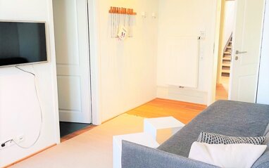 Wohnung zur Miete Wohnen auf Zeit 1.600 € 1 Zimmer 22 m² frei ab 18.11.2024 Hauptstätter Straße 0 Heusteigviertel Stuttgart 70178