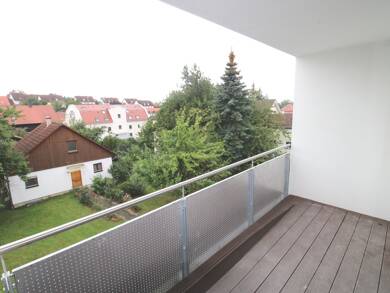 Wohnung zur Miete 1.090 € 3 Zimmer 95,1 m² 1. Geschoss frei ab sofort Jahnstraße 1 Velden Velden 84149