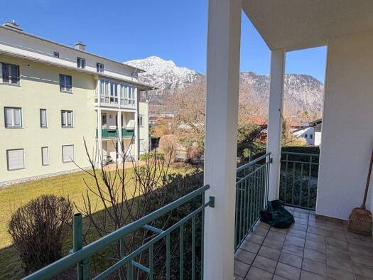 Wohnung zum Kauf 269.000 € 2 Zimmer 56,3 m² frei ab sofort Bad Reichenhall 83435