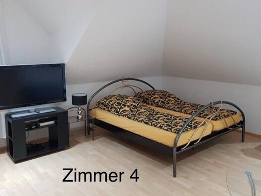 Wohnung zur Miete 300 € 1 Zimmer 20 m² Geschoss 1/2 frei ab sofort Lehrte 31275