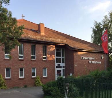 Studio zur Miete 250 € 1 Zimmer 25 m² Dachgeschoss, 1. Geschoss frei ab sofort Am Birkenwäldchen 4a Genthin 39307