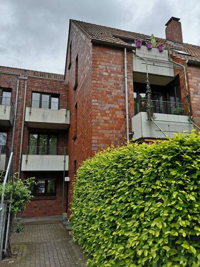 Maisonette zur Miete 640 € 4 Zimmer 80 m² Dachgeschoss, 2. Geschoss frei ab sofort Klosterhardterstraße 21 Klosterhardt-Süd Oberhausen 46119