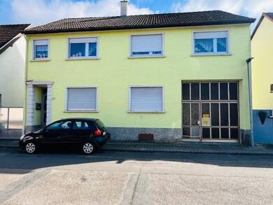 Haus zum Kauf 259.000 € 210 m² 540 m² Grundstück Oberhausen Oberhausen-Rheinhausen 68794