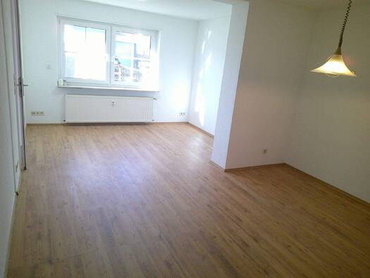 Wohnung zur Miete 620 € 2 Zimmer 73 m² frei ab sofort Taubenbergstraße Hünfeld 36088