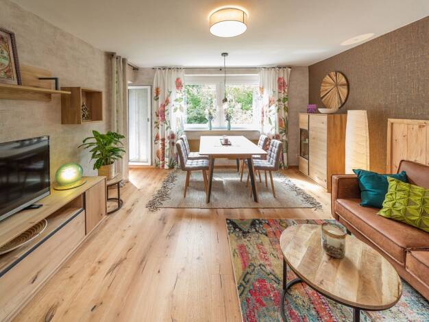 Studio zur Miete 1.290 € 3 Zimmer 70 m² EG frei ab sofort Bergstraße 12 Oberreichenbach 91097