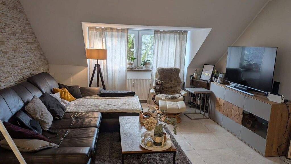 Wohnung zum Kauf provisionsfrei 308.000 € 4 Zimmer 98 m² 2. Geschoss Frohnhausen Essen 45145