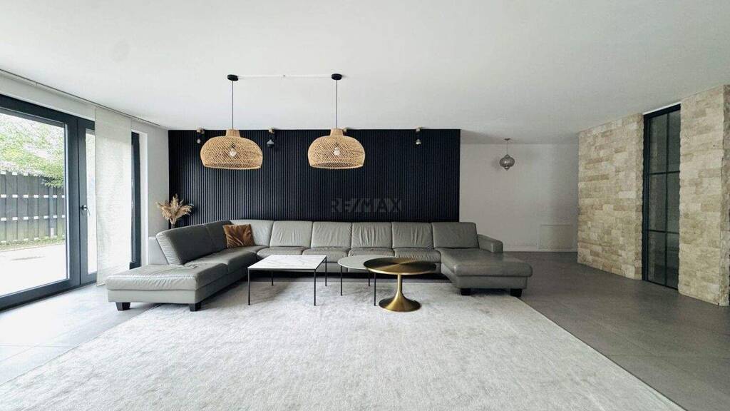 Mehrfamilienhaus zum Kauf 1.990.000 € 16 Zimmer 448,2 m² 658 m² Grundstück Eislingen 73054