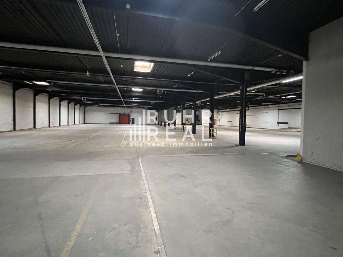 Lagerhalle zur Miete 980 m²<br/>Lagerfläche ab 980 m²<br/>Teilbarkeit Brock Bielefeld 33649