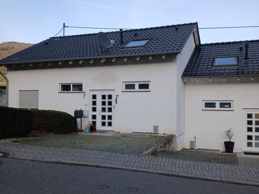 Doppelhaushälfte zum Kauf 359.000 € 5 Zimmer 136,7 m² 405 m² Grundstück Trechtingshausen 55413