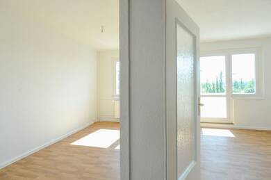 Wohnung zur Miete 400 € 3 Zimmer 57,2 m² 3. Geschoss Netzweg 8 Heide-Nord / Blumenau Halle 06120