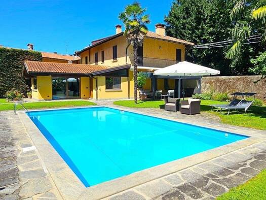 Haus zum Kauf 1.700.000 € 350 m² Castelletto sopra Ticino 28053