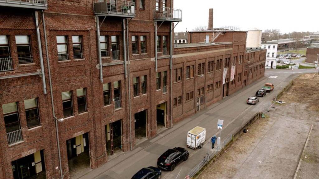 Bürofläche zur Miete provisionsfrei 215 m² Bürofläche teilbar ab 215 m² Krefeld 47829