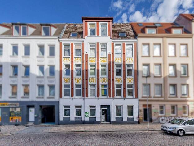 Mehrfamilienhaus zum Kauf 1.049.000 € 18 Zimmer 484,4 m² 215 m² Grundstück Gaarden-Ost Gaarden - Ost 24143