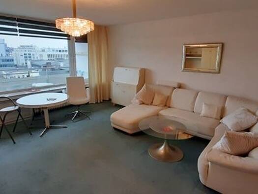 Wohnung zur Miete 550 € 1 Zimmer 39 m² Geschoss 4/8 frei ab sofort Bilk Düsseldorf 40225