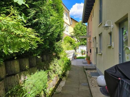 Reihenmittelhaus zur Miete 1.300 € 4 Zimmer 108,4 m² 127 m² Grundstück Bad Herrenalb 76332