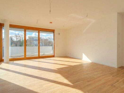 Wohnung zum Kauf - Erstbezug provisionsfrei 584.800 € 4 Zimmer 112 m² 2. Geschoss frei ab sofort Radebeul 01445