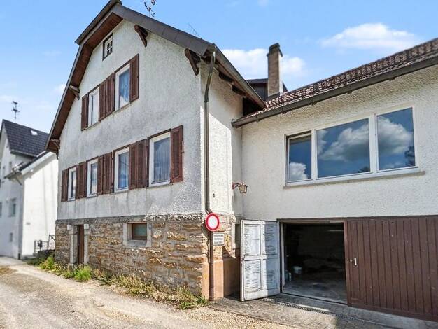 Einfamilienhaus zum Kauf 220.000 € 7 Zimmer 100 m² 742 m² Grundstück Hechingen Hechingen 72379