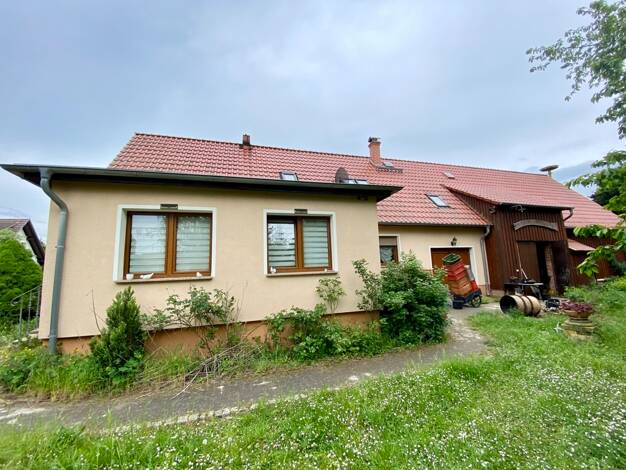 Mehrfamilienhaus zum Kauf provisionsfrei als Kapitalanlage geeignet 5 Zimmer 144 m² 2.261 m² Grundstück Möckern Möckern 39291