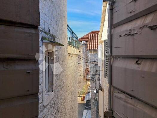Haus zum Kauf 299.000 € 3 Zimmer 110 m² Trogir Trogir