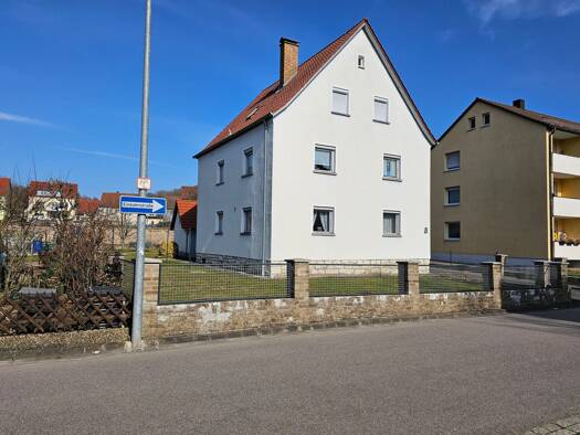 Mehrfamilienhaus zum Kauf provisionsfrei 400.000 € 7,5 Zimmer 176 m² 800 m² Grundstück Sulzbach-Rosenberg 92237