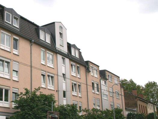 Wohnung zur Miete 1.140 € 3 Zimmer 79,9 m² frei ab 01.02.2026 Offenbacher Landstraße Oberrad Frankfurt am Main 60599