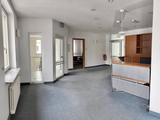 Büro zur Miete provisionsfrei 1.670 € 10 Zimmer Oelsnitz 08606